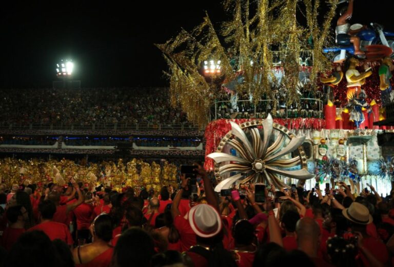 10 Insider Rio Carnival Tips to Make the Most of the Madness